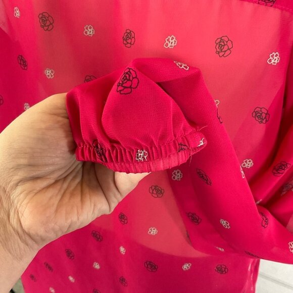 Mudd Sheer Blouse Deep V-Neck Pleated Front Pink Floral Long Sleeve Medium Top - Picture 3 of 5